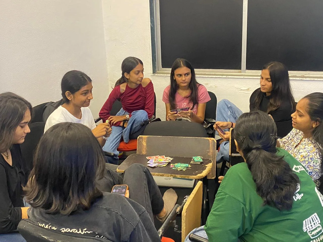 student-group-activity-extrabits-academy-surat